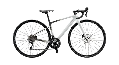 RE8 105 MODELの自転車の画像
