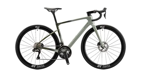 RE8 ULTEGRA MODELの自転車の画像