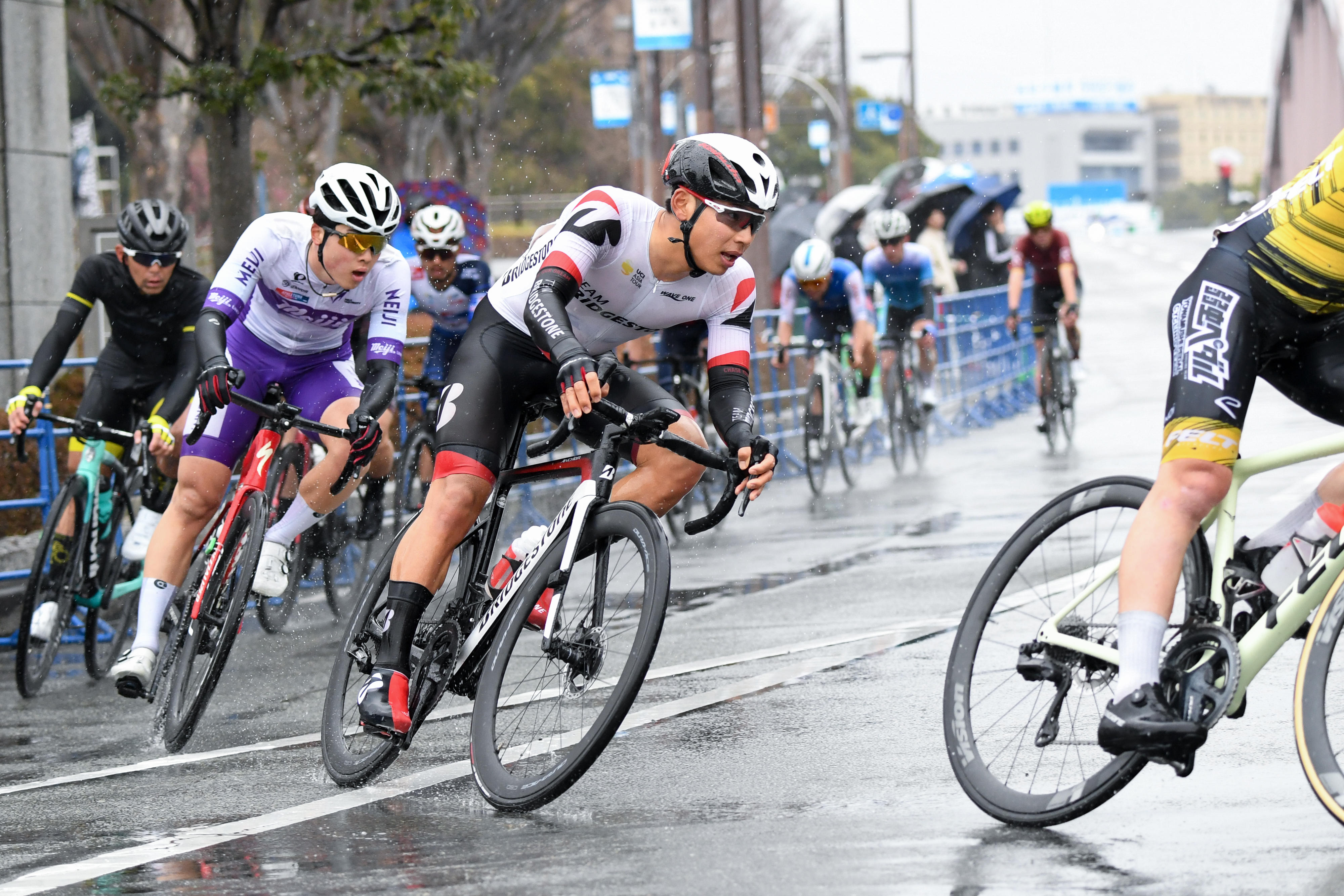 今村が惜しくも3位　富士クリテリウムチャンピオンシップ速報