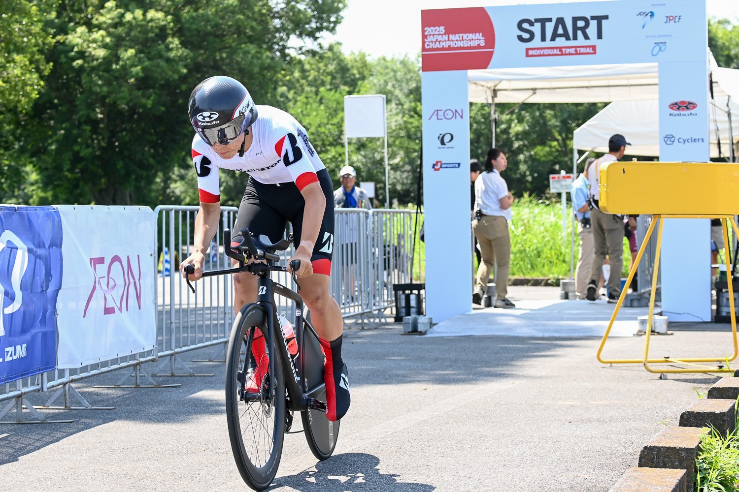 nc25tt_u23_BS_11.jpg