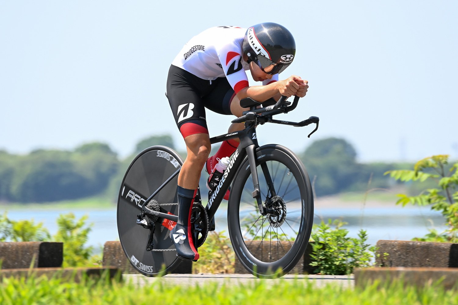 nc25tt_u23_BS_15.jpg