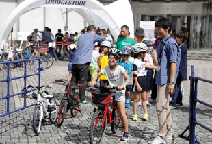 子ども用自転車試乗体験会の写真